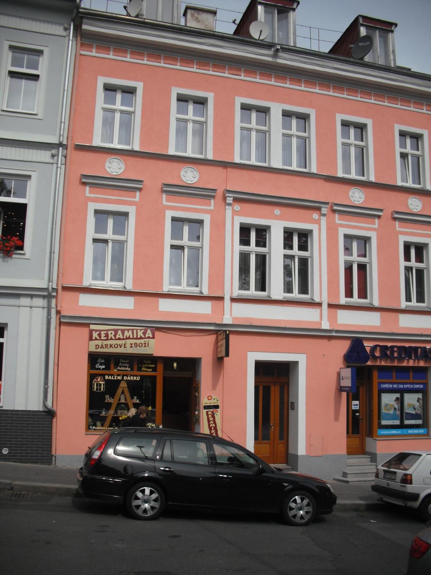 Apartmany Galeta Karlsbad Buitenkant foto