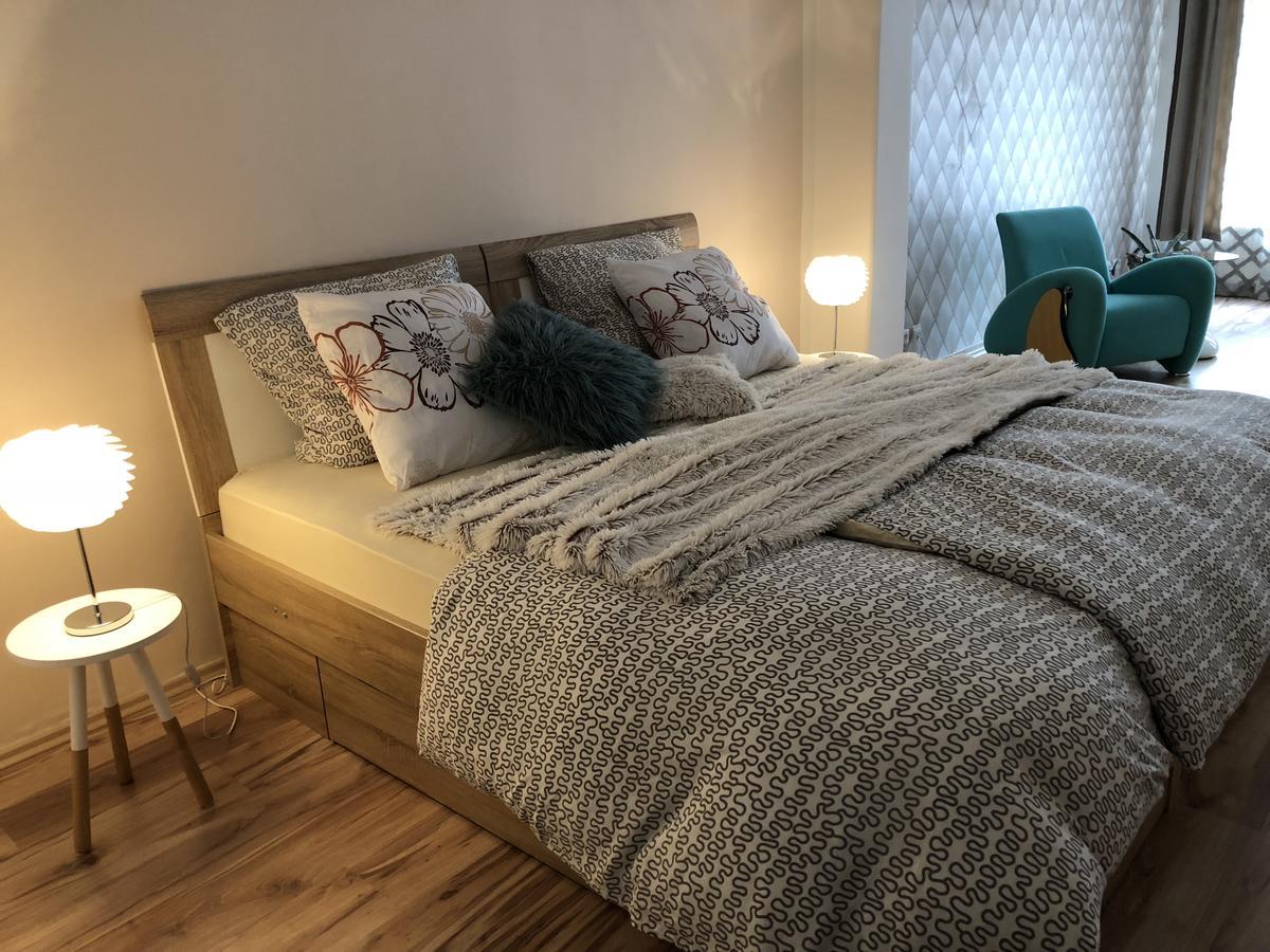 Apartmany Galeta Karlsbad Buitenkant foto