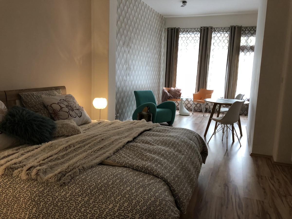 Apartmany Galeta Karlsbad Buitenkant foto