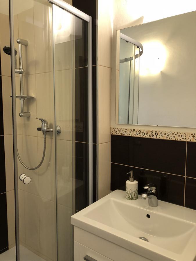 Apartmany Galeta Karlsbad Buitenkant foto
